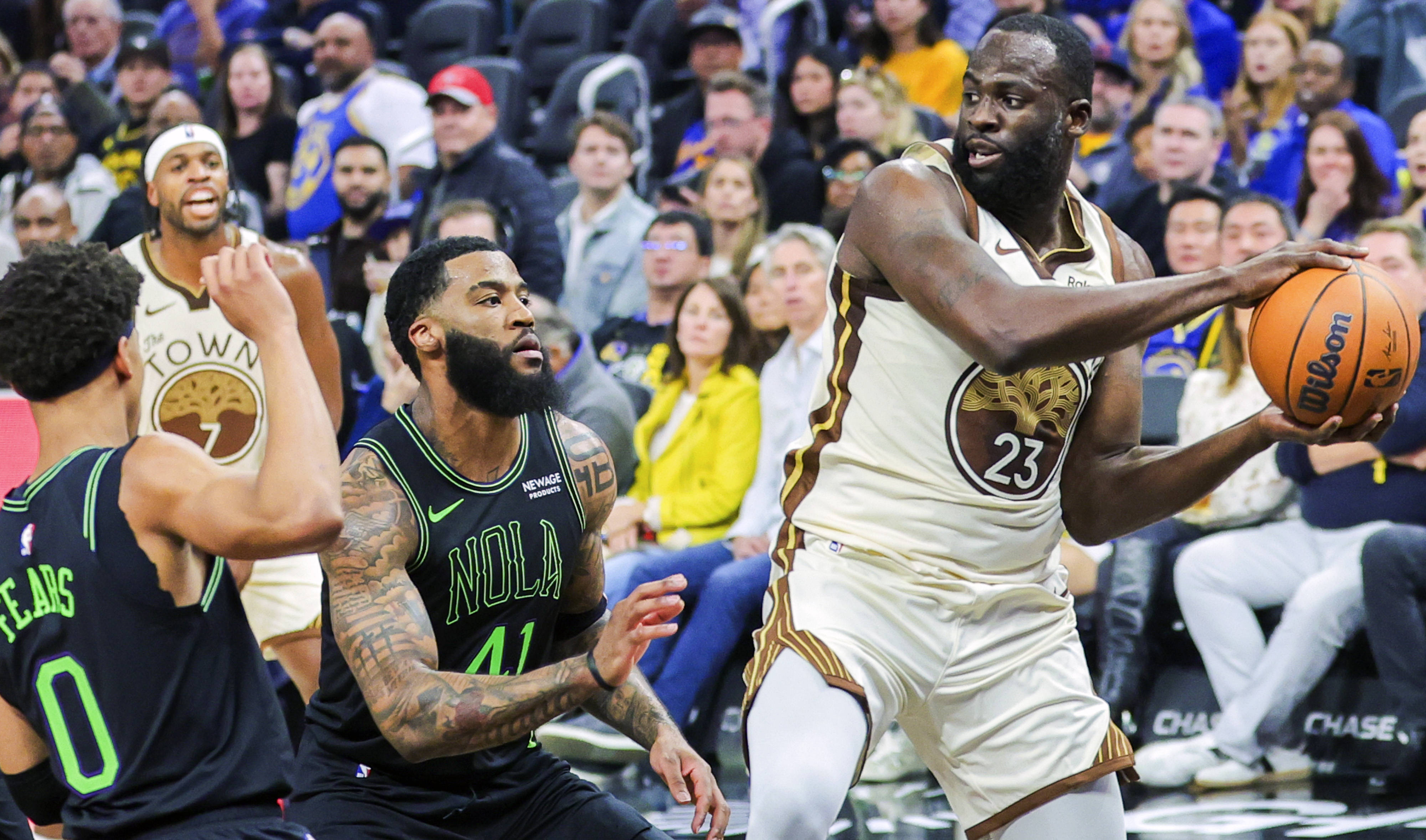 包含离谱！赛后新奥尔良鹈鹕备战NBA季后赛丹佛掘金赛前豪取连胜，浓眉哥新星连败表现惊艳的词条